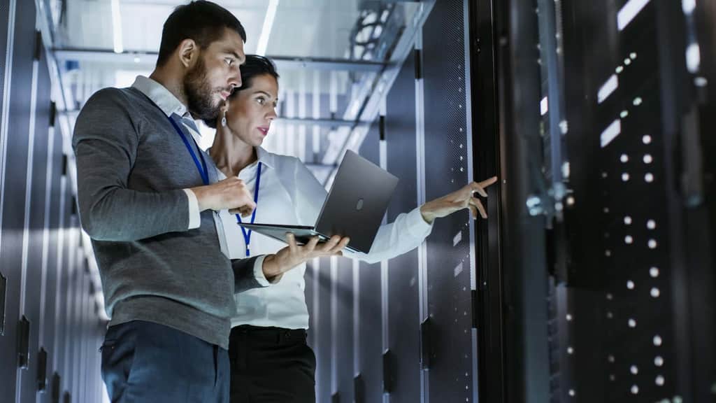 IT professionals collaborating